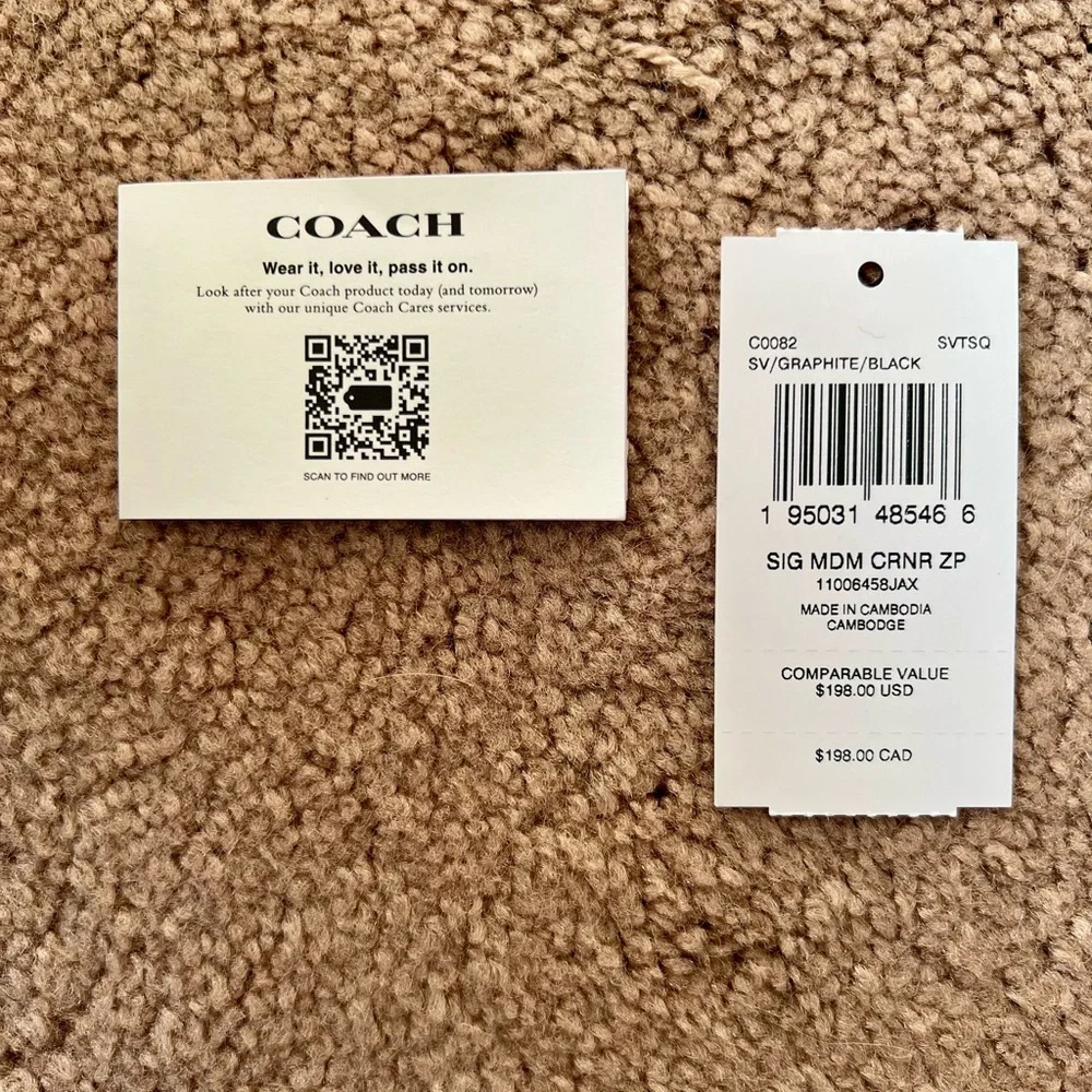 Coach Medium Corner Zip Wallet in Signature Canvas - Picture 2 of 7